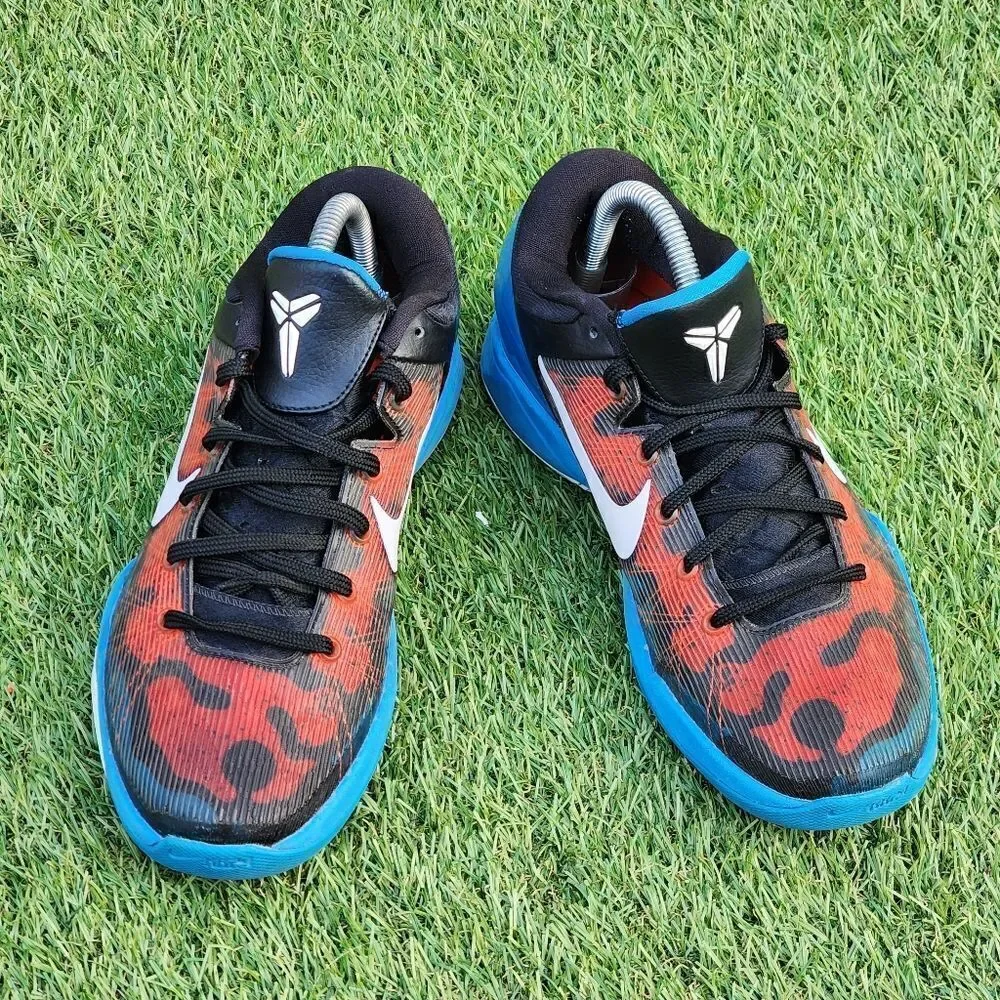 NIKE ZOOM KOBE 7 - Mens Sneakers - SIZE 7.5